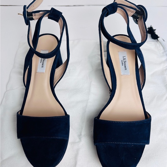 L.K. Bennet Suede round Toe Heels 37 blue - Picture 5 of 12